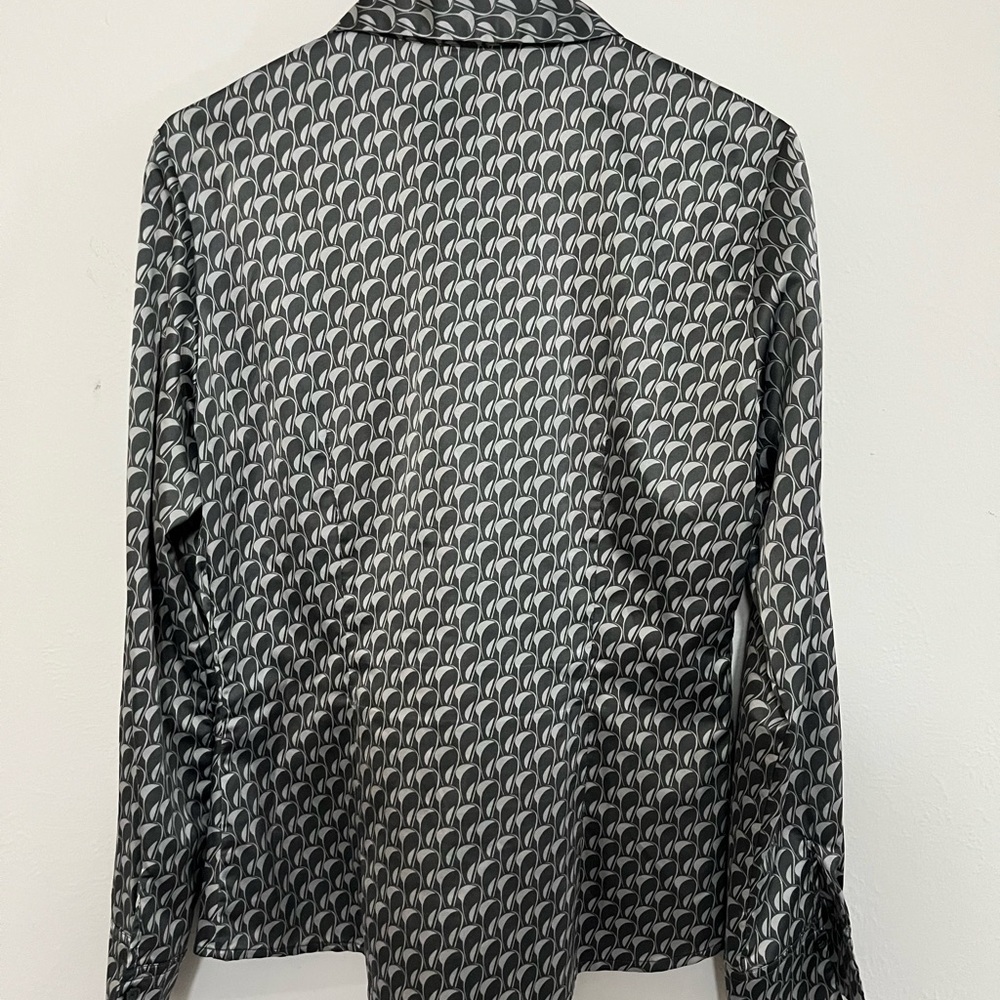 H&M Black and White Geometric Men's Shirt - Picture 3 of 4